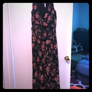 Floral dress with slit